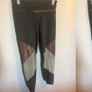 Green Mesh Panel Leggings